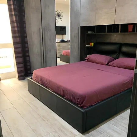 Modern 1 Double Bedroom And Private Bathroom Séjour chez l'habitant Hamrun